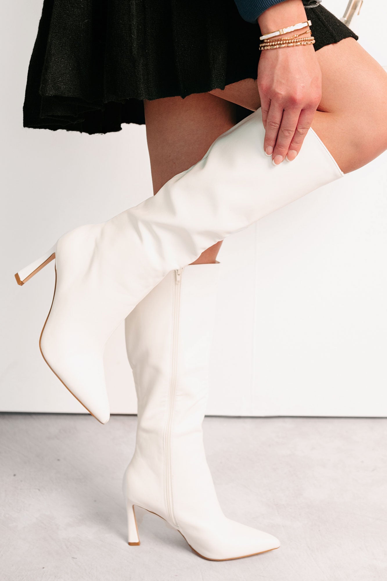 Radiant Edge Knee High Faux Leather Boots (White)